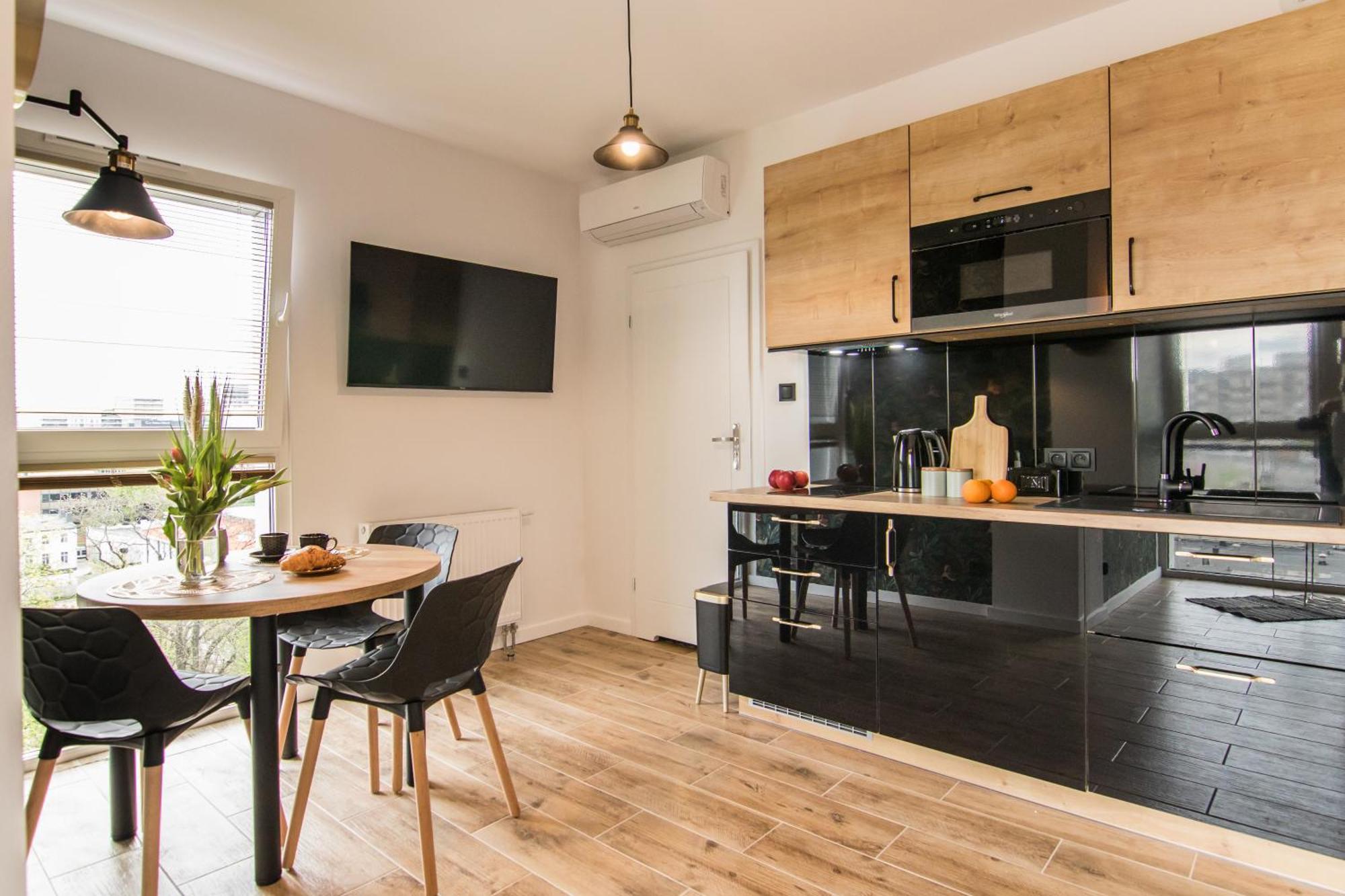 Apartment Parrot - 77 Wigury Street Lodz (Lodz)